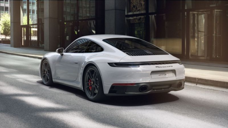 Porsche 911 2022 models and trims, prices and specifications in Saudi  Arabia | Autopediame